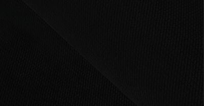 Velvet_in_Schwarz